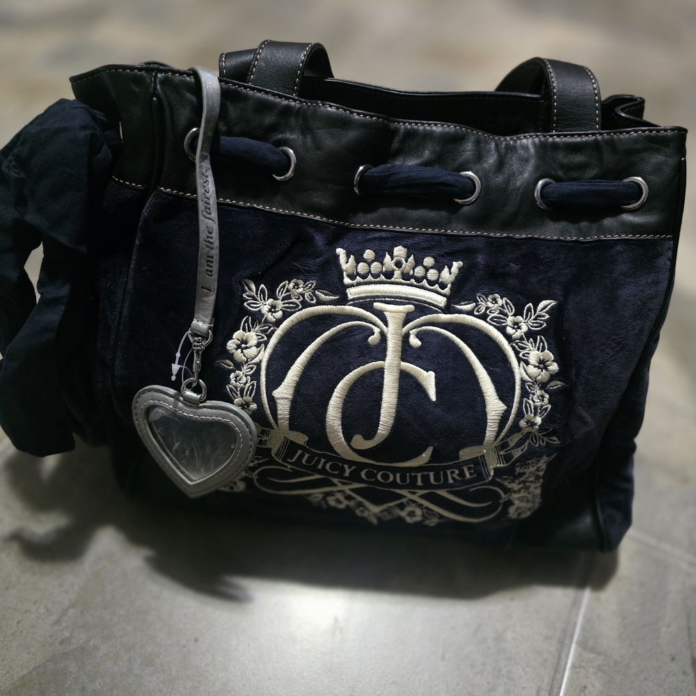 Juicy Couture Black Tote Bag - Picture 4 of 9